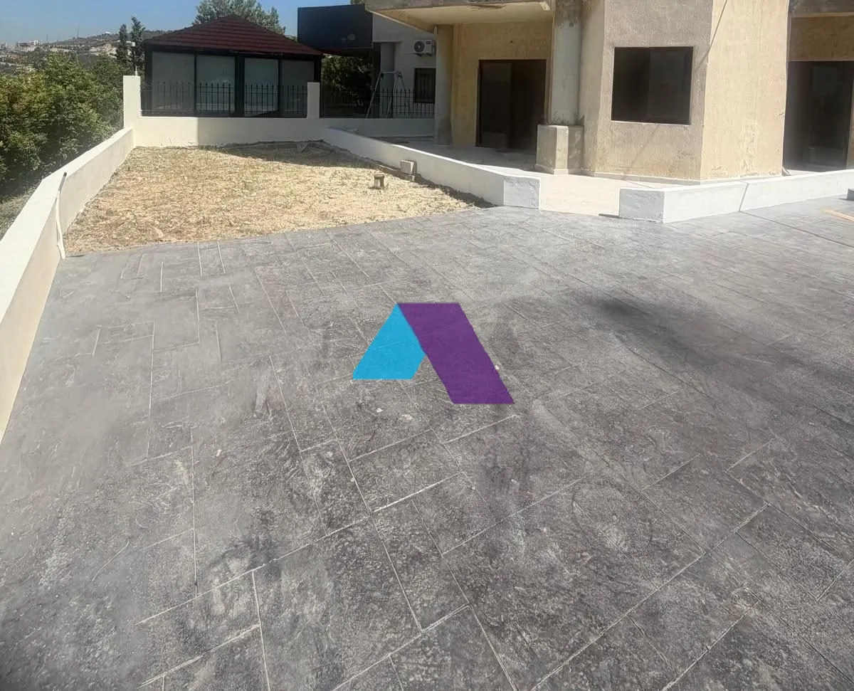 Apartment for Sale in Blat