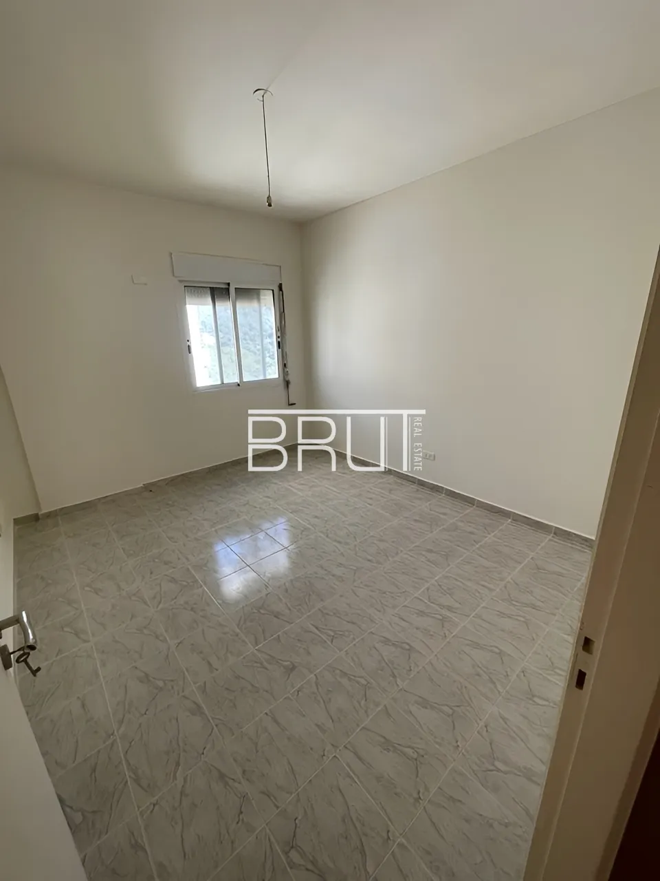 Apartment for Sale in Sheileh