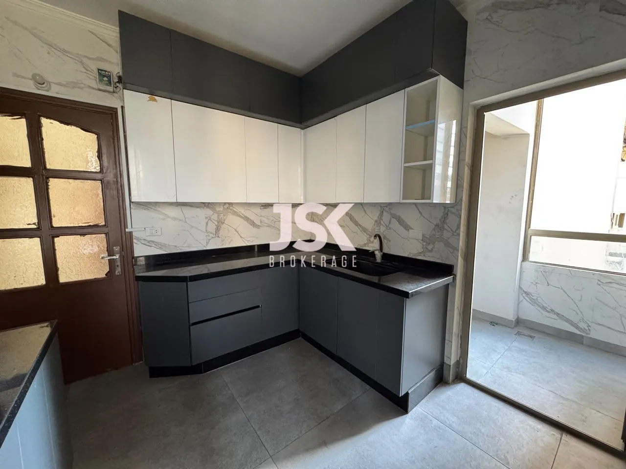 Apartment for Rent in Mar Elias