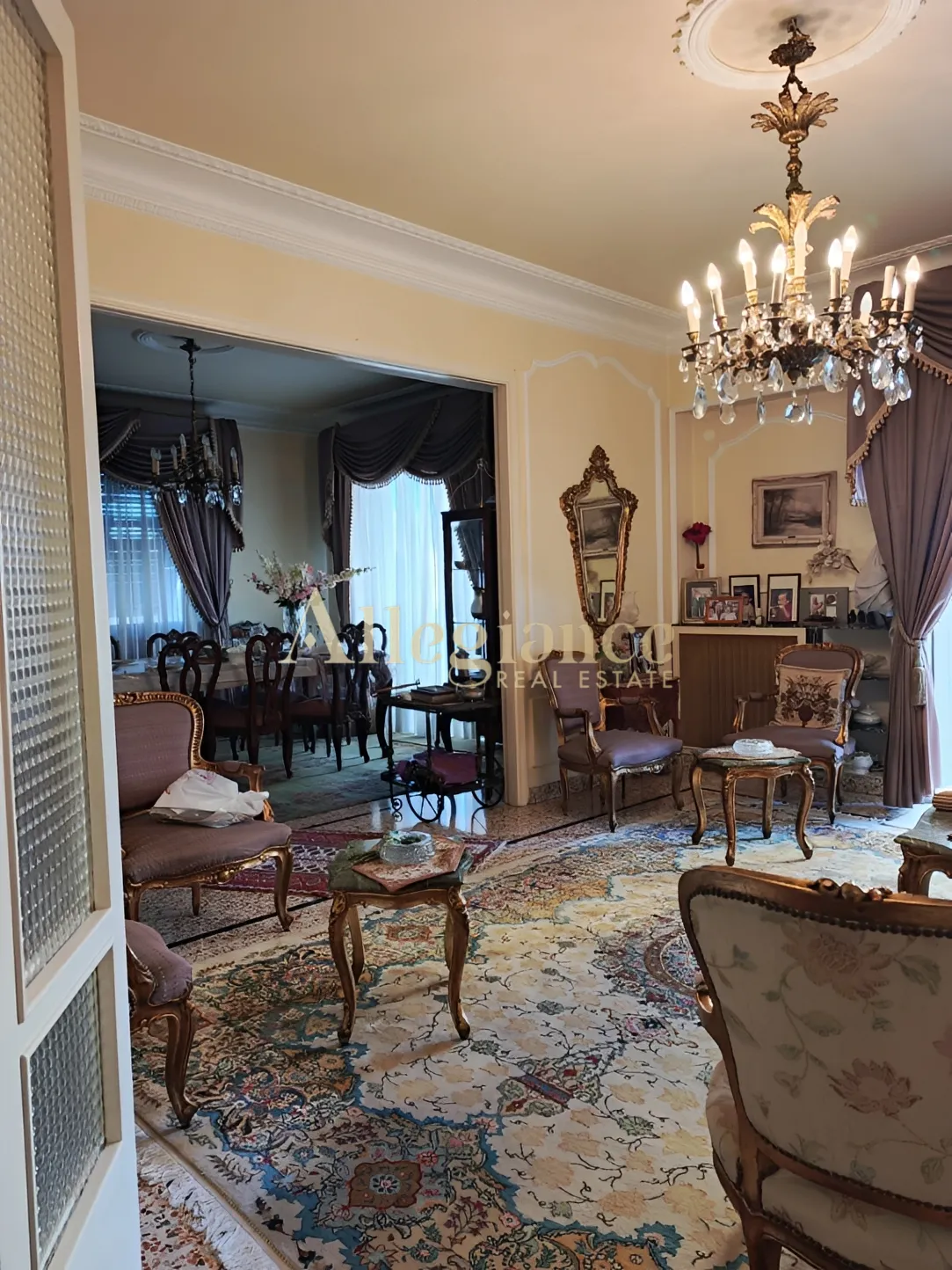 Apartment for sale in Msaytbeh, Beirut, Lebanon - 3 bed, 1 bath