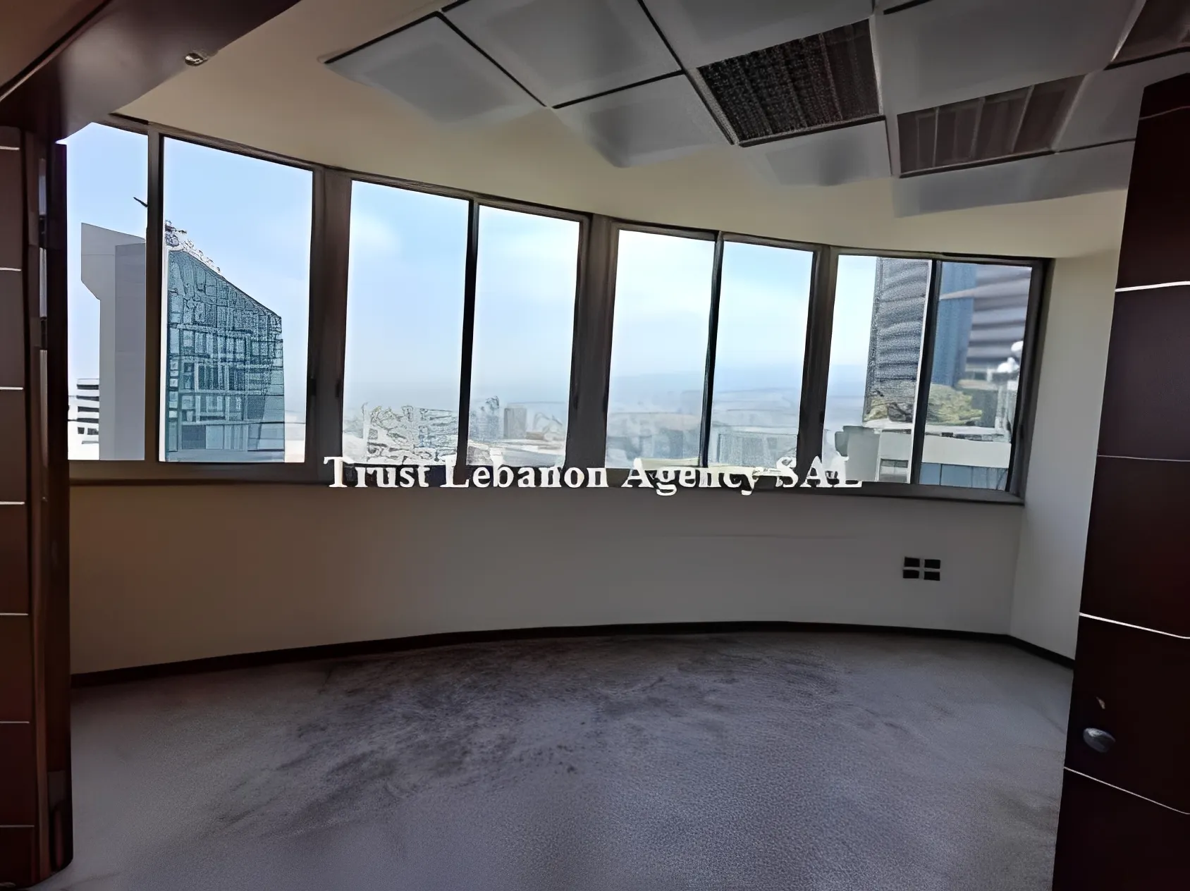 Office for rent in Metn, Horsh Tabet