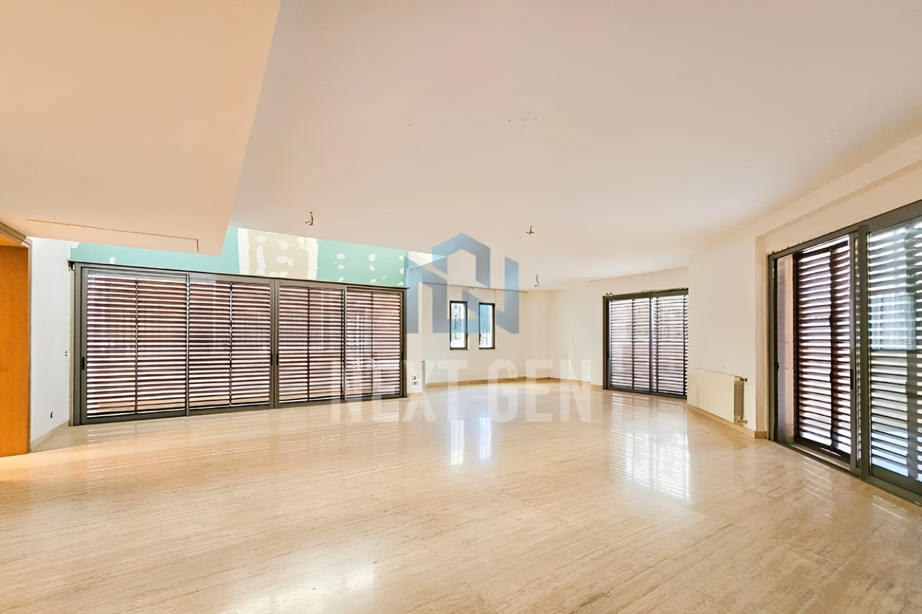 Apartment for rent in Achrafieh, Beirut, Lebanon - 4 bed, 6 bath