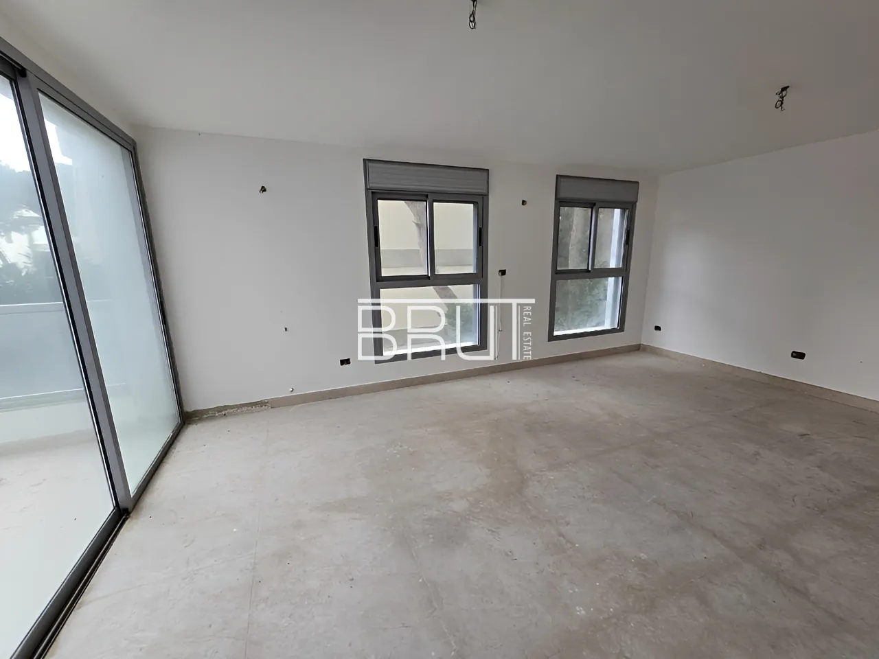 Duplex for sale in Sahel Aalma