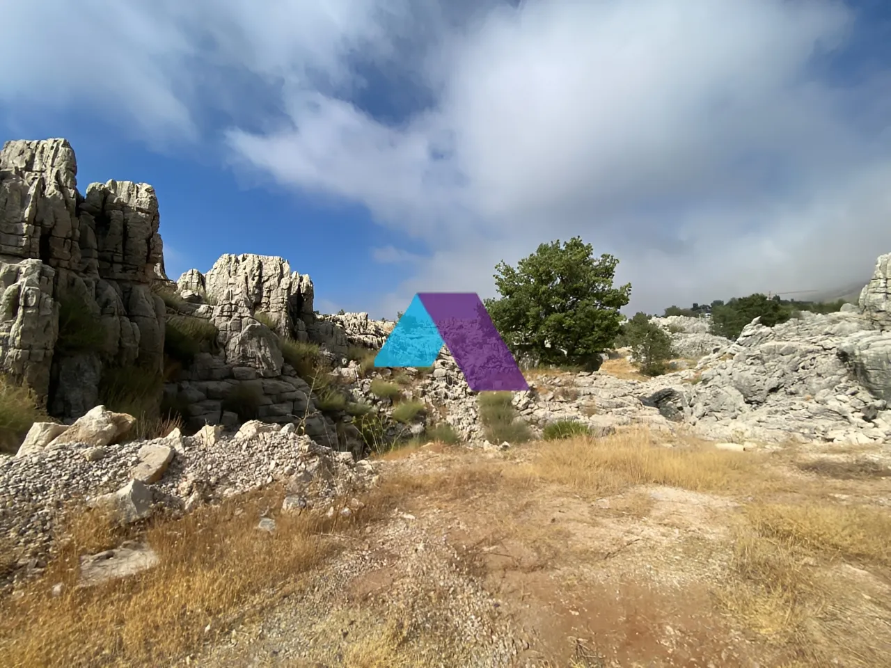 Land for Sale in Faqra