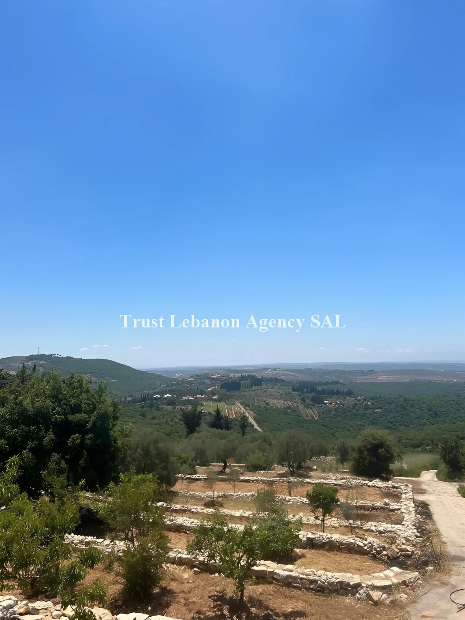 Land for Sale in Jezzine, Aanan
