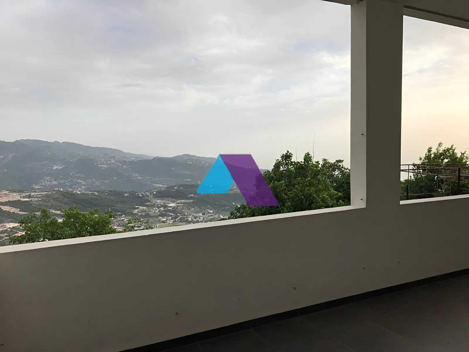 Chalet for Sale in Aannaya