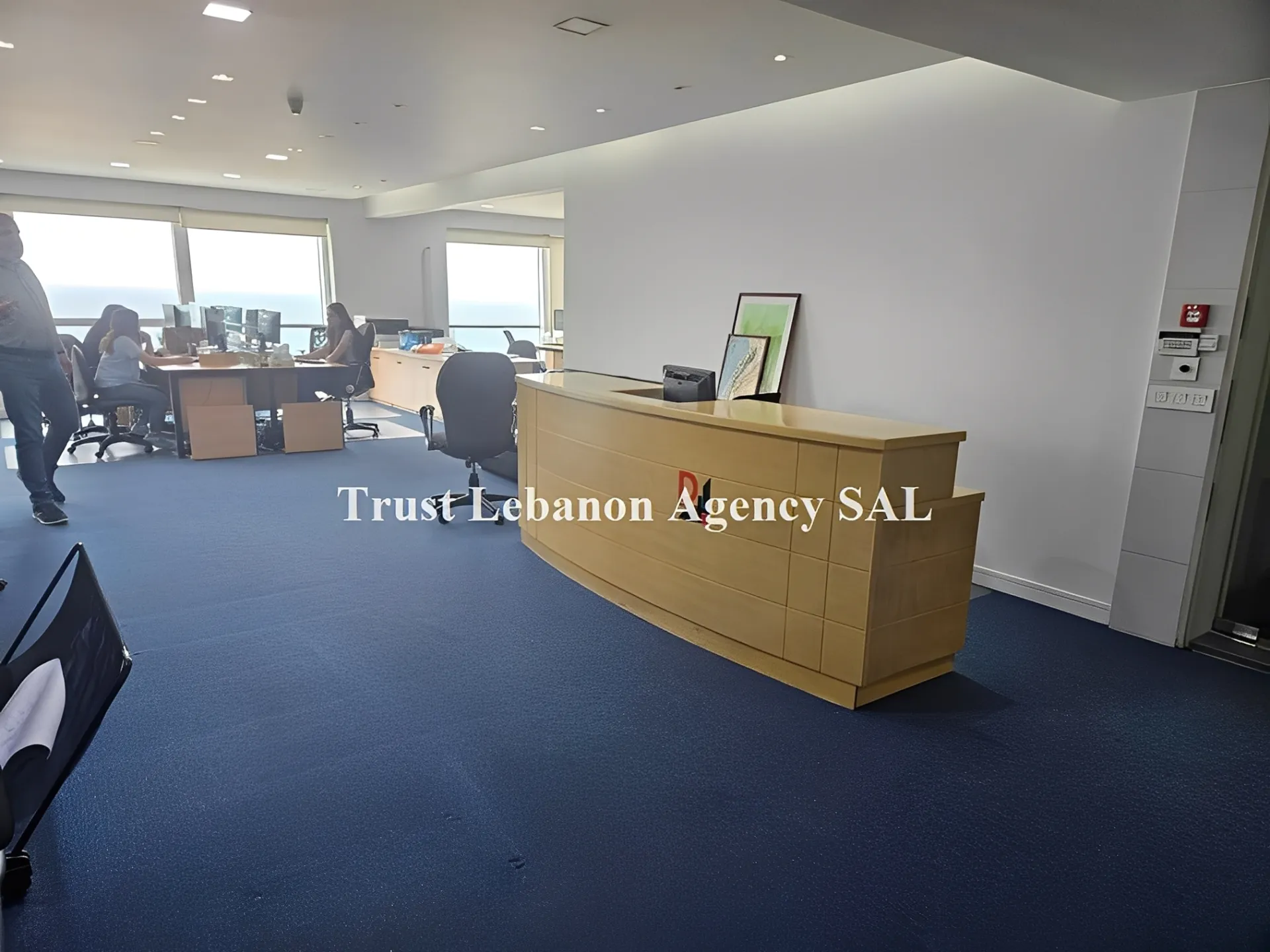 Office for rent in Metn, Dbayeh