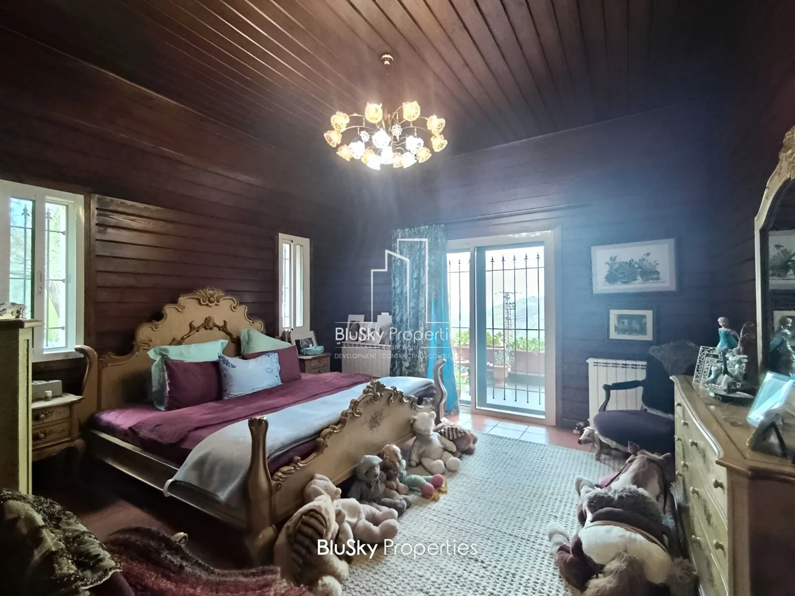 Villa for Sale in Hossain, kesserwan