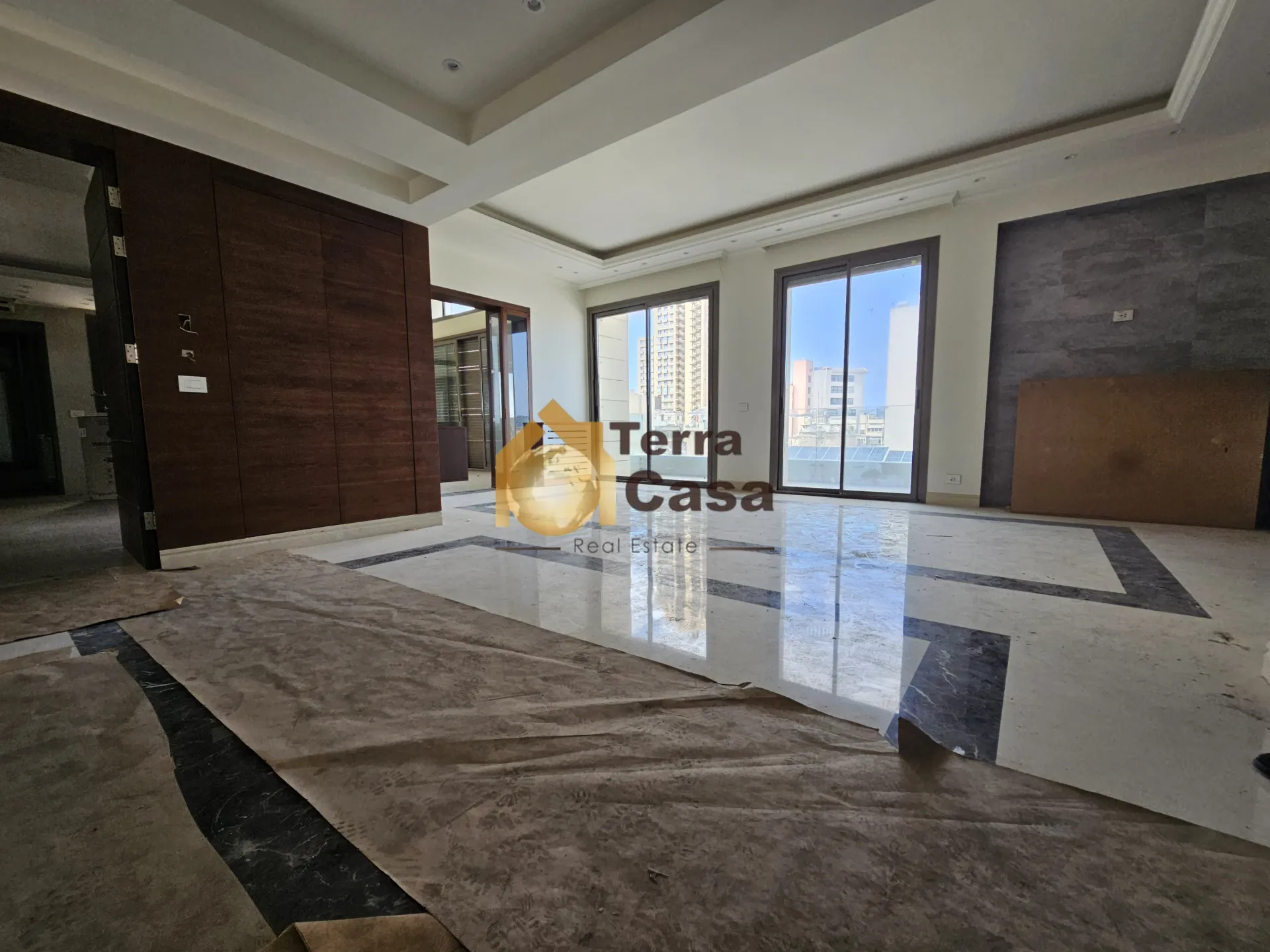 Duplex for sale in Achrafieh