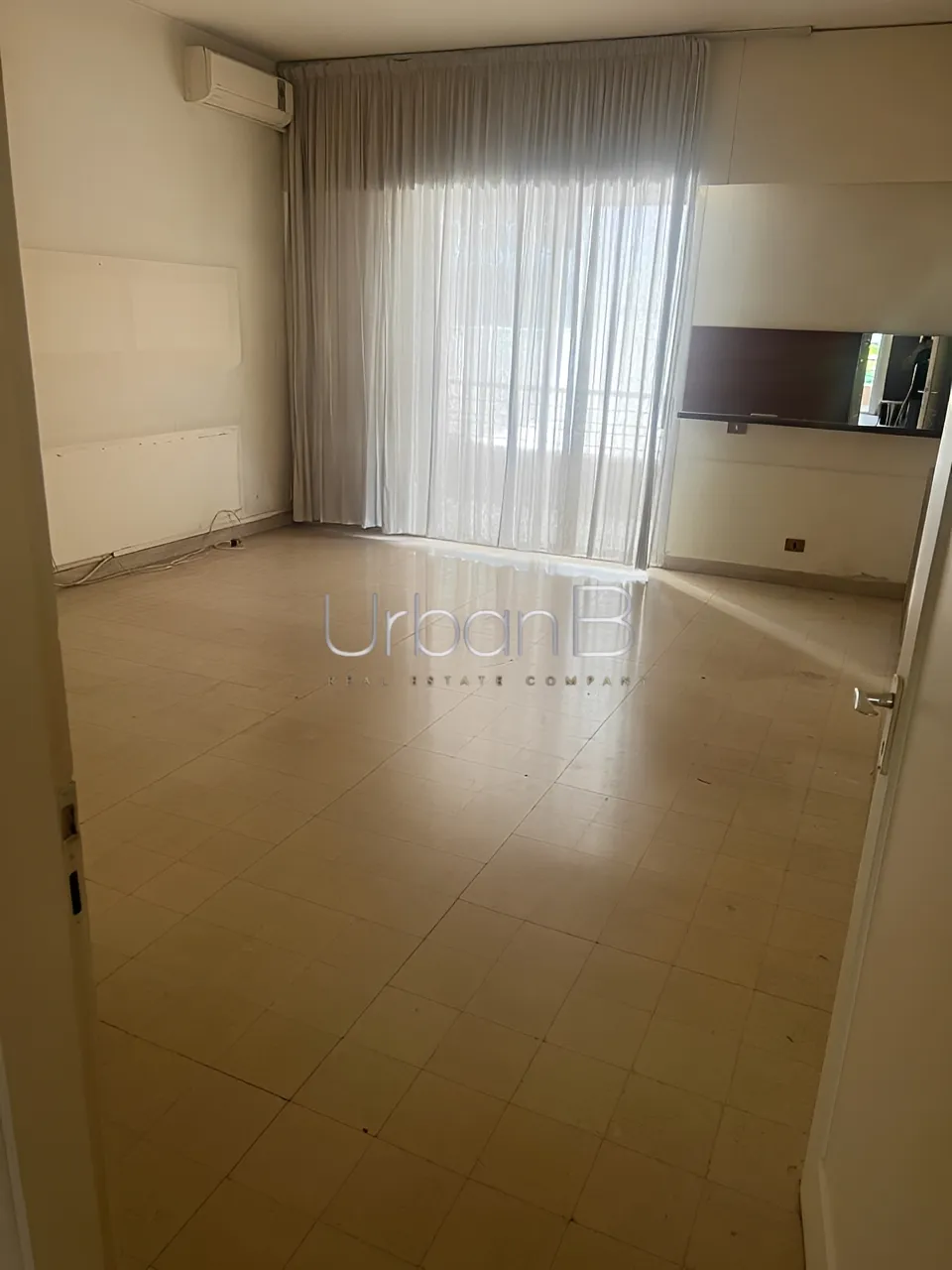 Office for rent in Achrafieh, beirut, lebanon