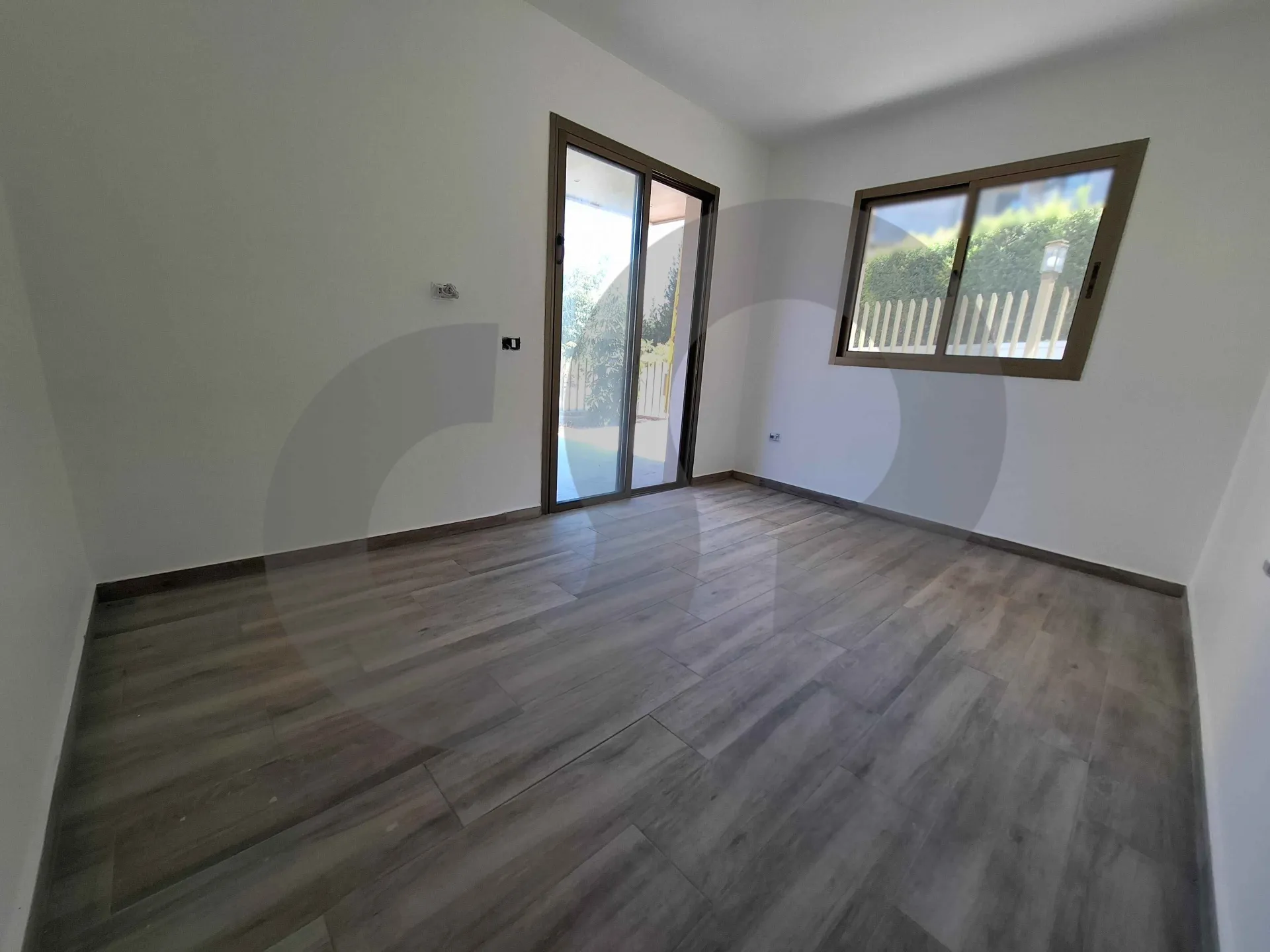 Building for Sale in Fatqa