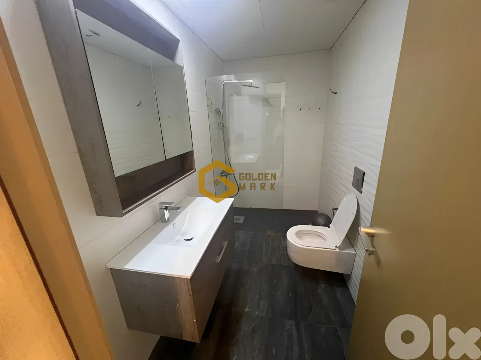 Chalet for Sale in Tabarja - 1 bed, 1 bath