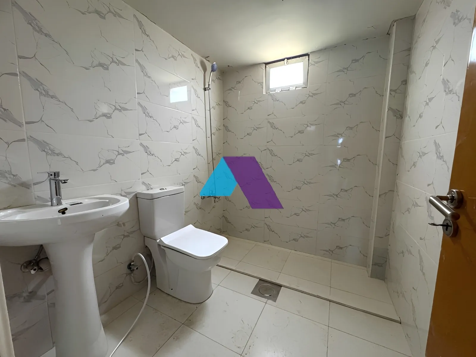 Apartment for Sale in Jdeideh - 3 bed, 3 bath