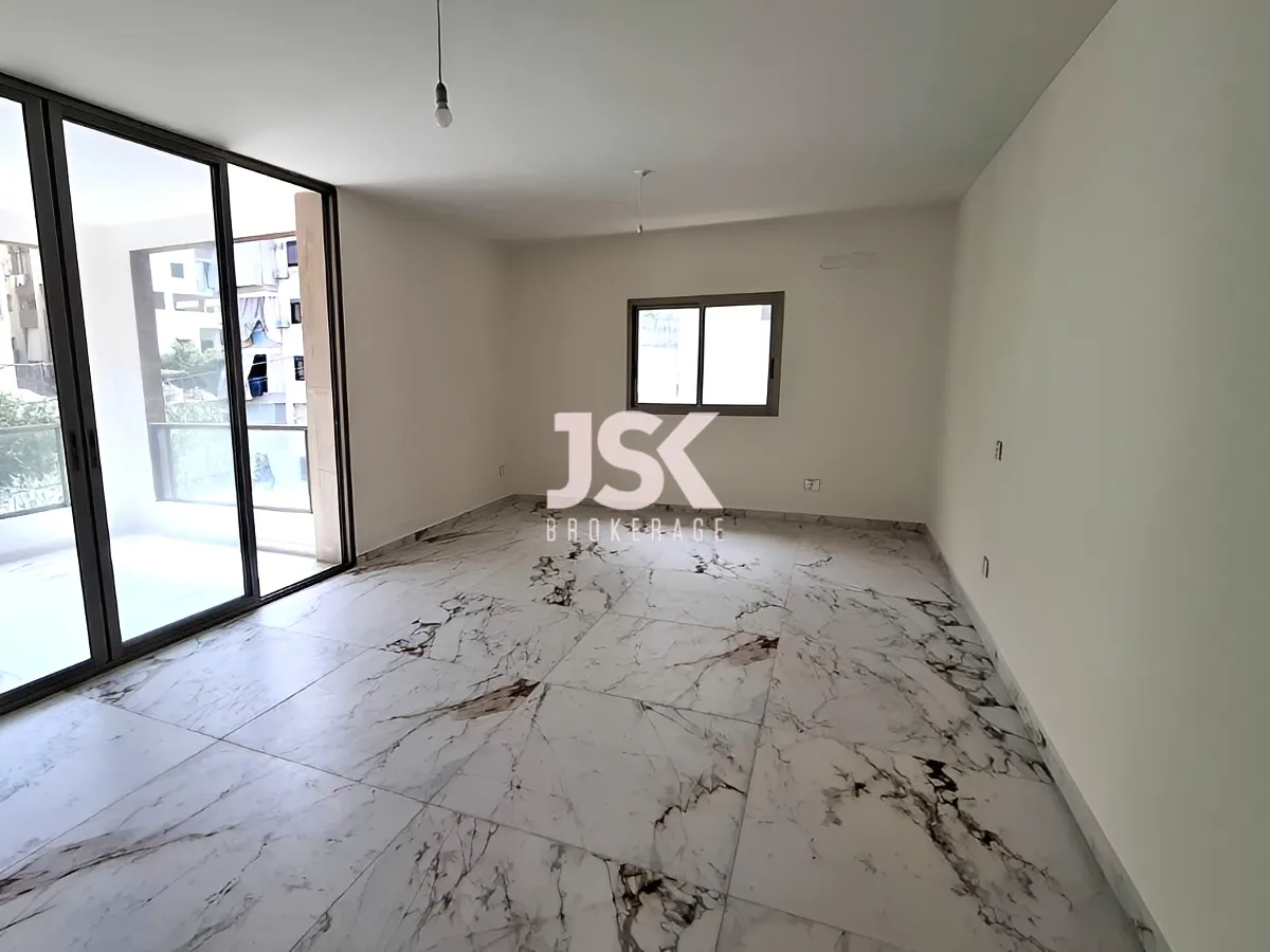 Apartment for Sale in Aaoukar - 4 bed, 4 bath