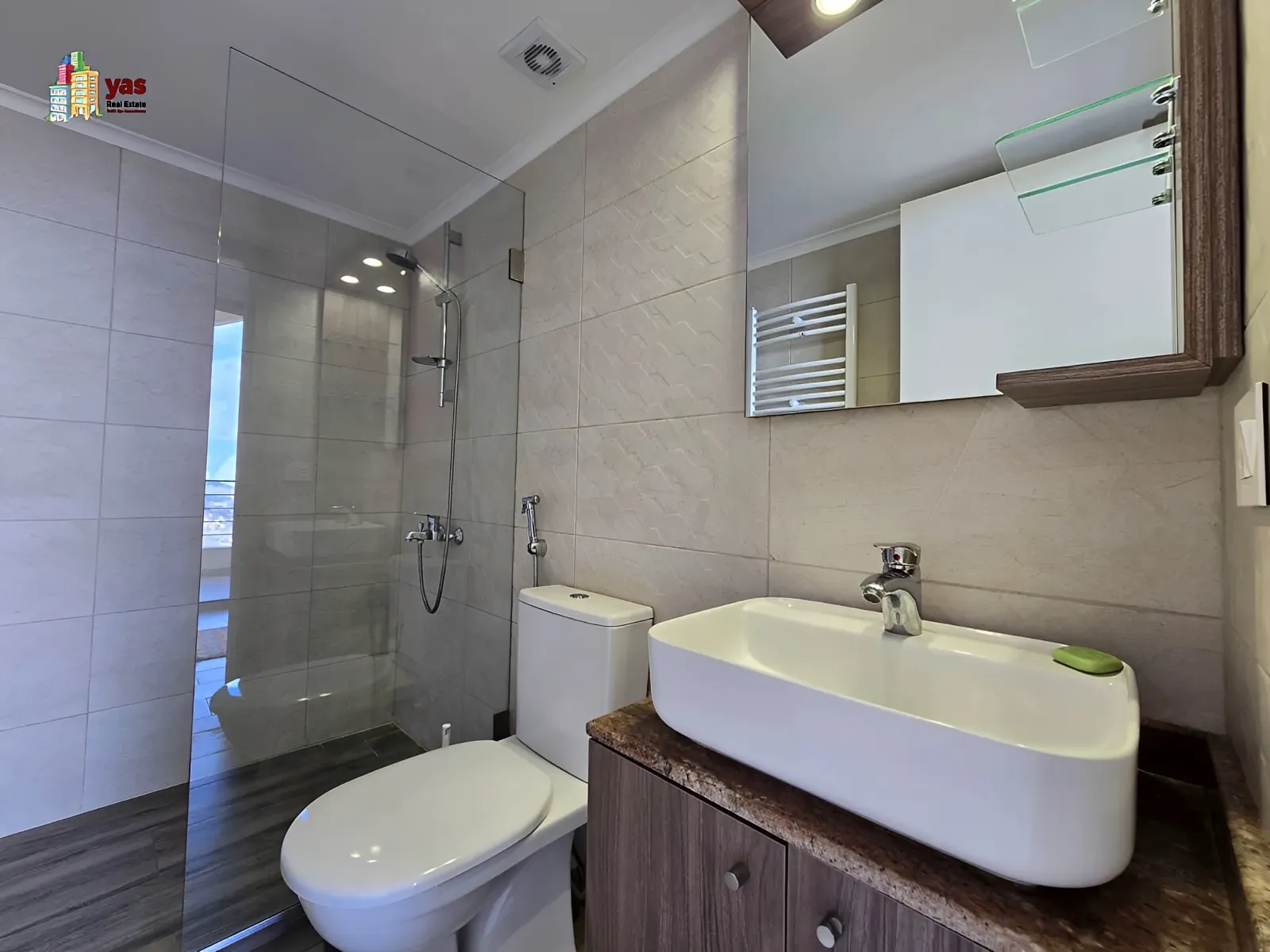 Chalet for rent in Mazraat Kfardebian