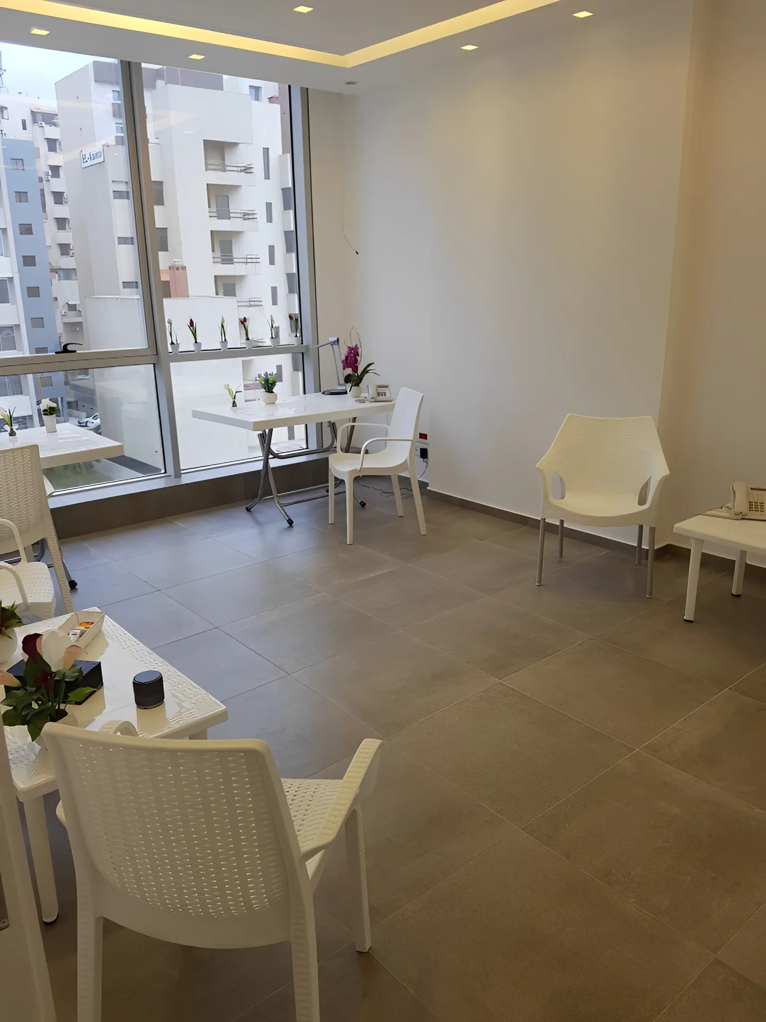 Office for rent in Metn, Horsh Tabet