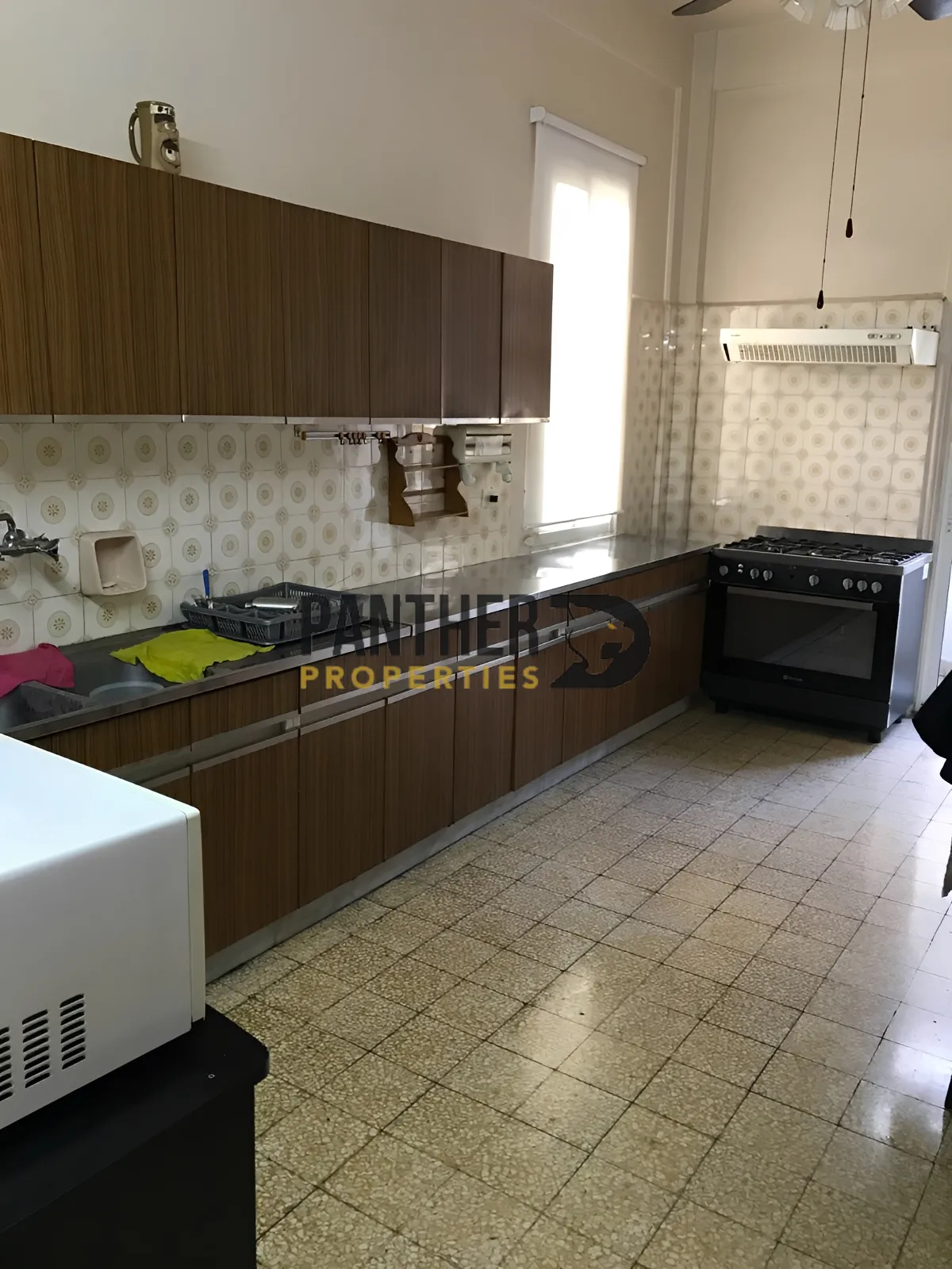 Apartment for sale in Geitawi