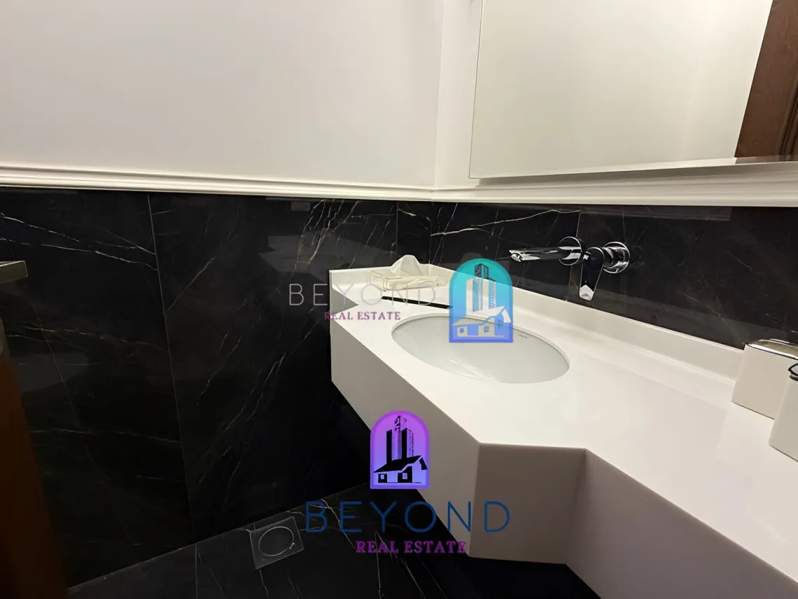 Apartment for sale in Raoucheh, Beirut, Lebanon
