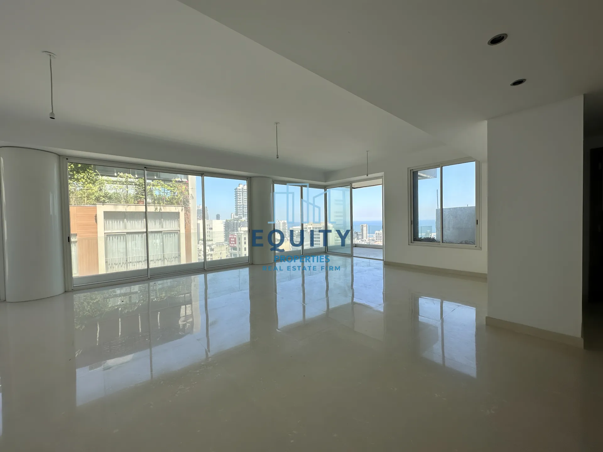 Apartment for Sale in Ashrafieh - 3 bed, 4 bath