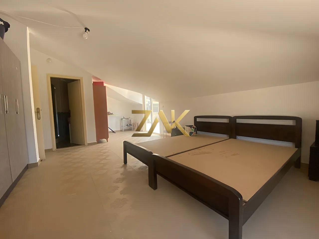 Apartment for Sale Haret Sakher