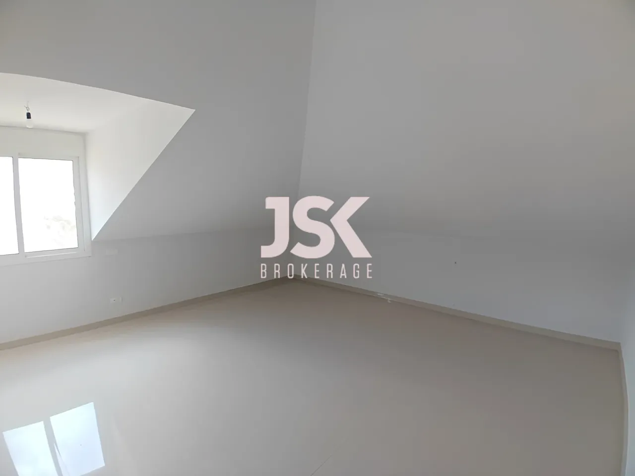Duplex for sale in Mazraat Yachoua, Lebanon