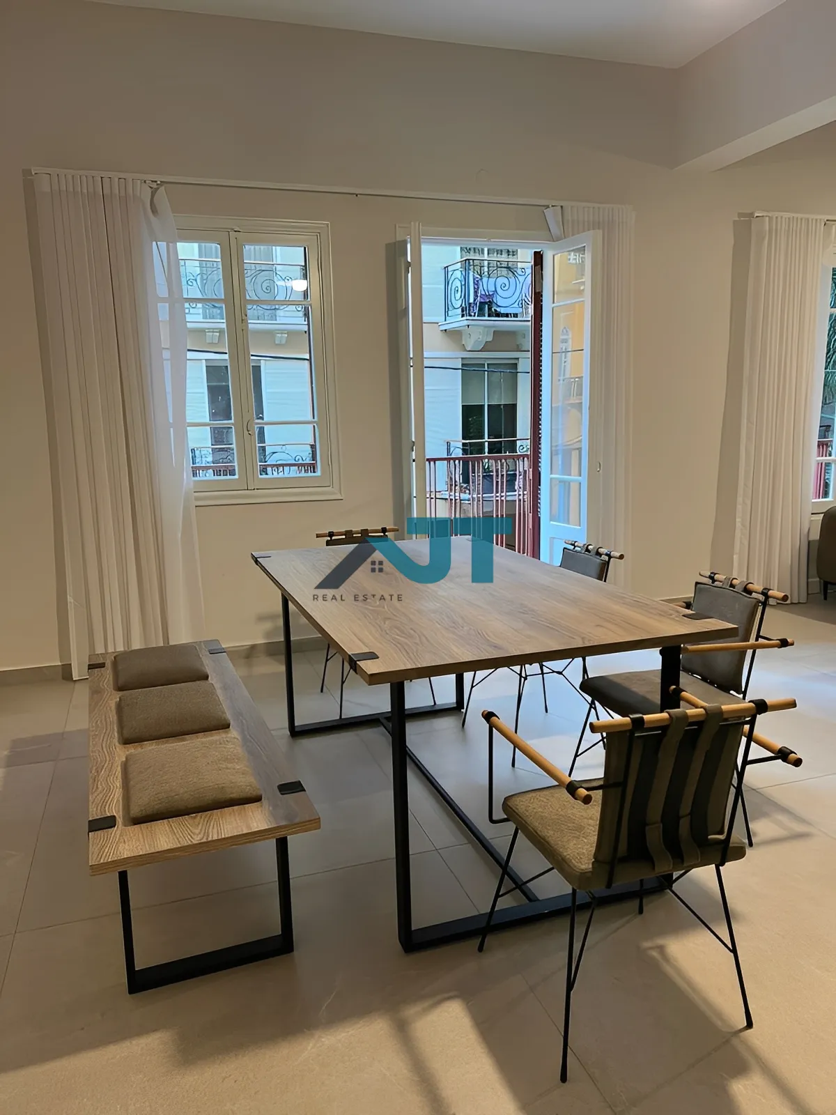 Apartment for Sale in Achrafieh, Tabaris