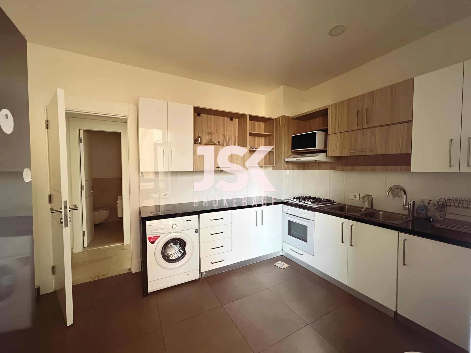Apartment for Sale in Mar Mikhael, Bayrut, Lebanon