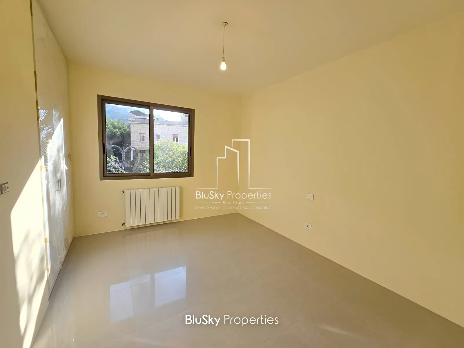 Apartment for Sale in Jouret El Ballout