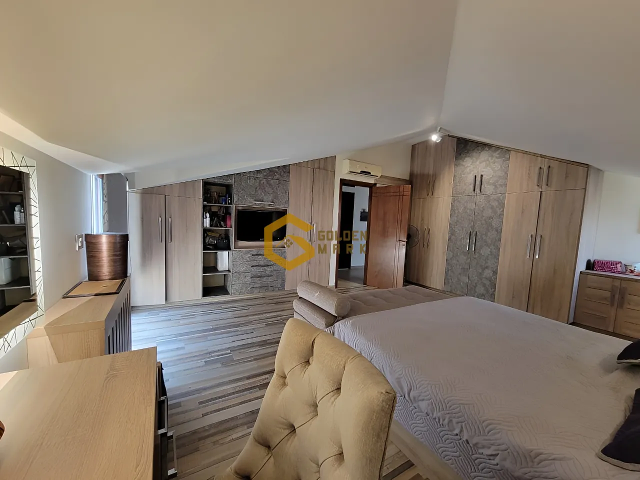 Duplex for Sale in Nahr Ibrahim