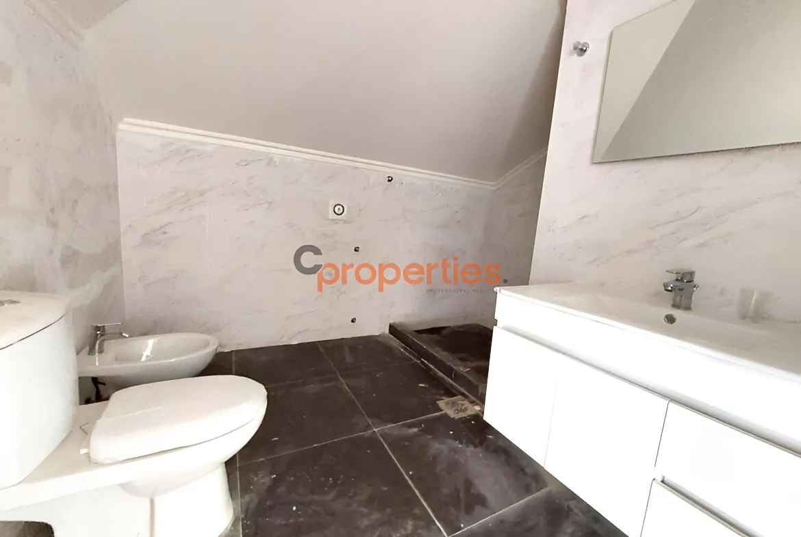 Apartment for Sale in Jouret El Ballout