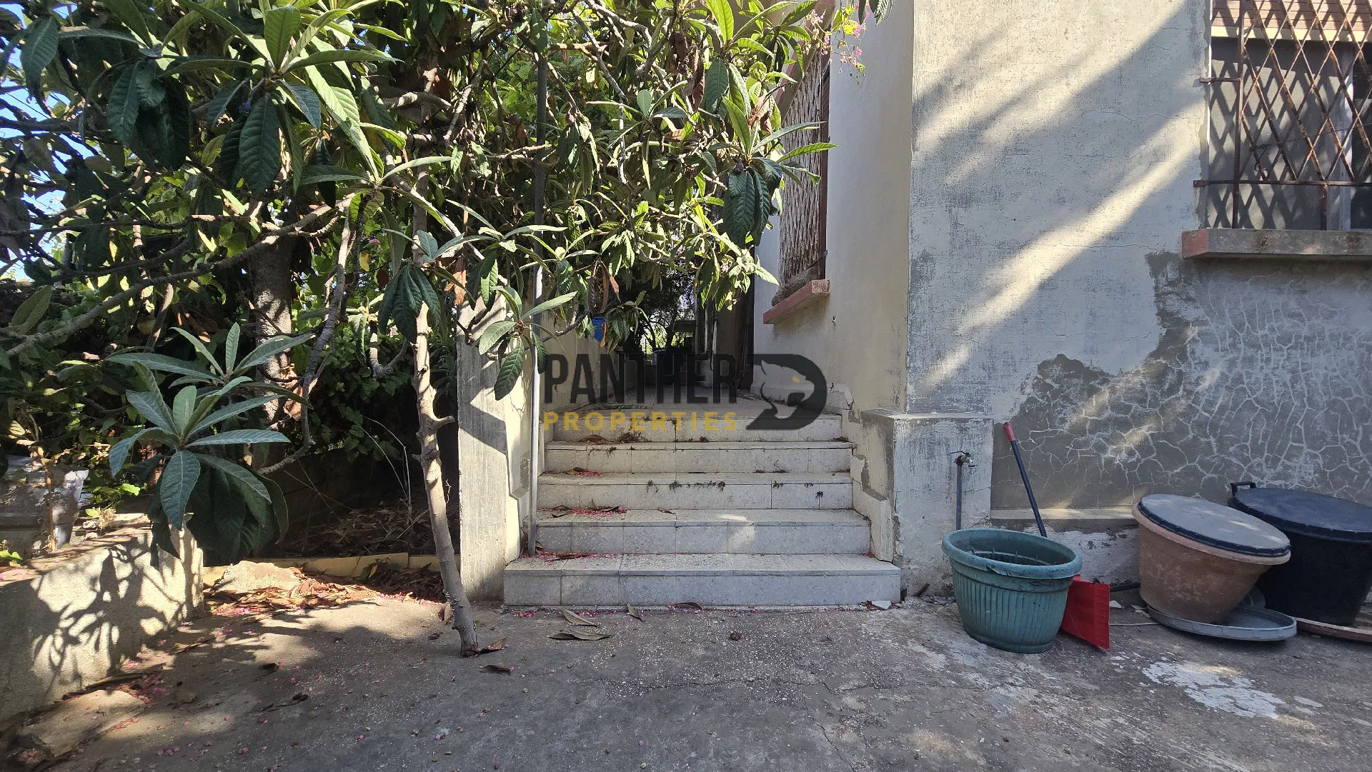 Villa for sale in Hadath, lebanon