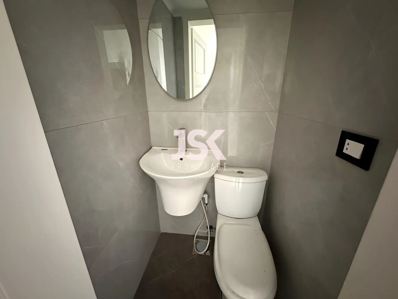 Apartment for Rent in Raoucheh