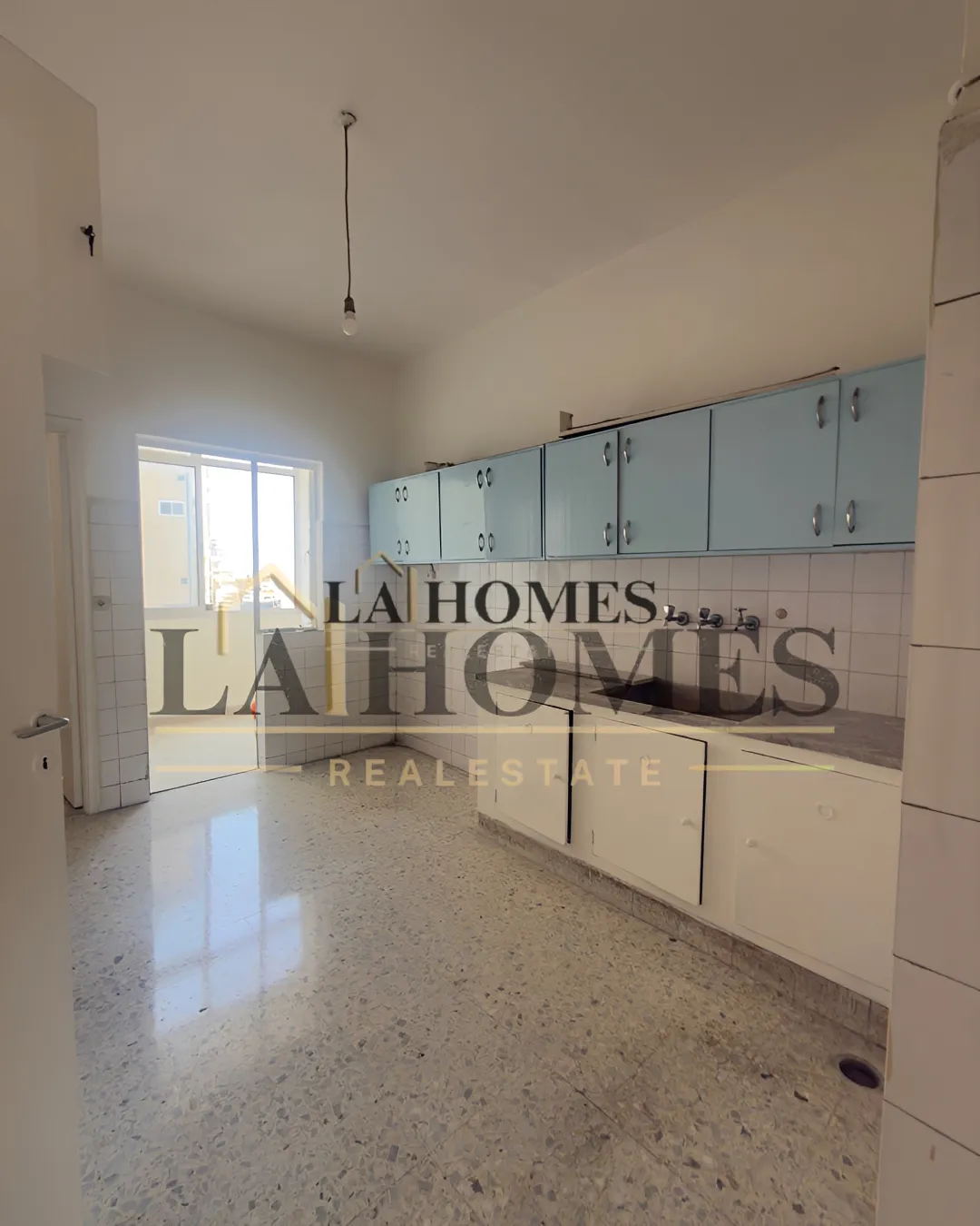 Apartment for rent in Achrafieh, beirut, lebanon - 3 bed, 2.0 bath