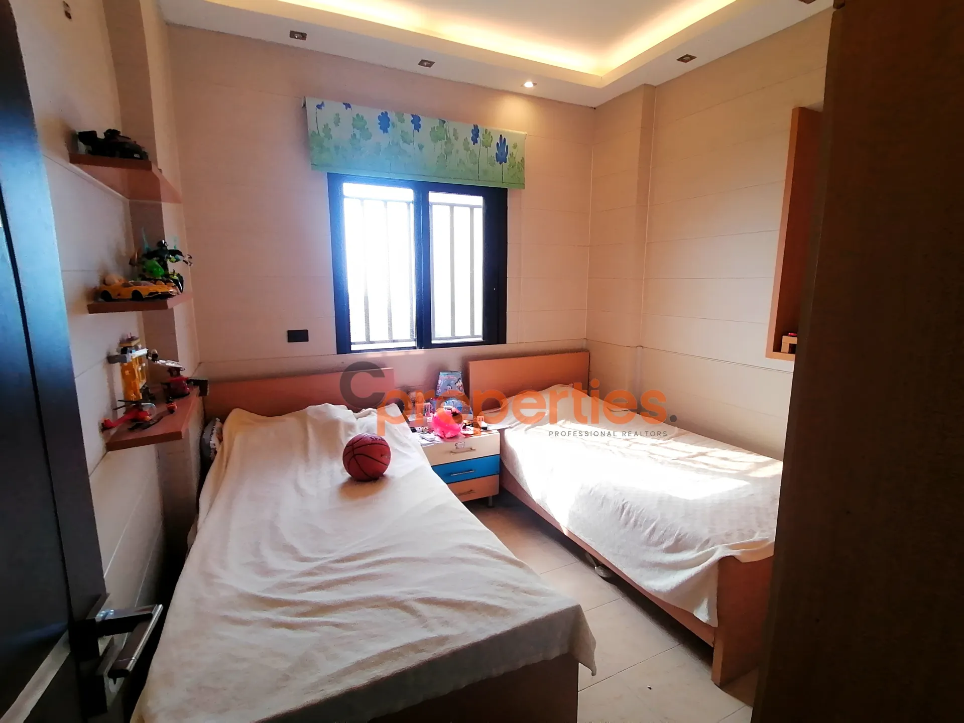 Apartment for Sale in Okaibeh