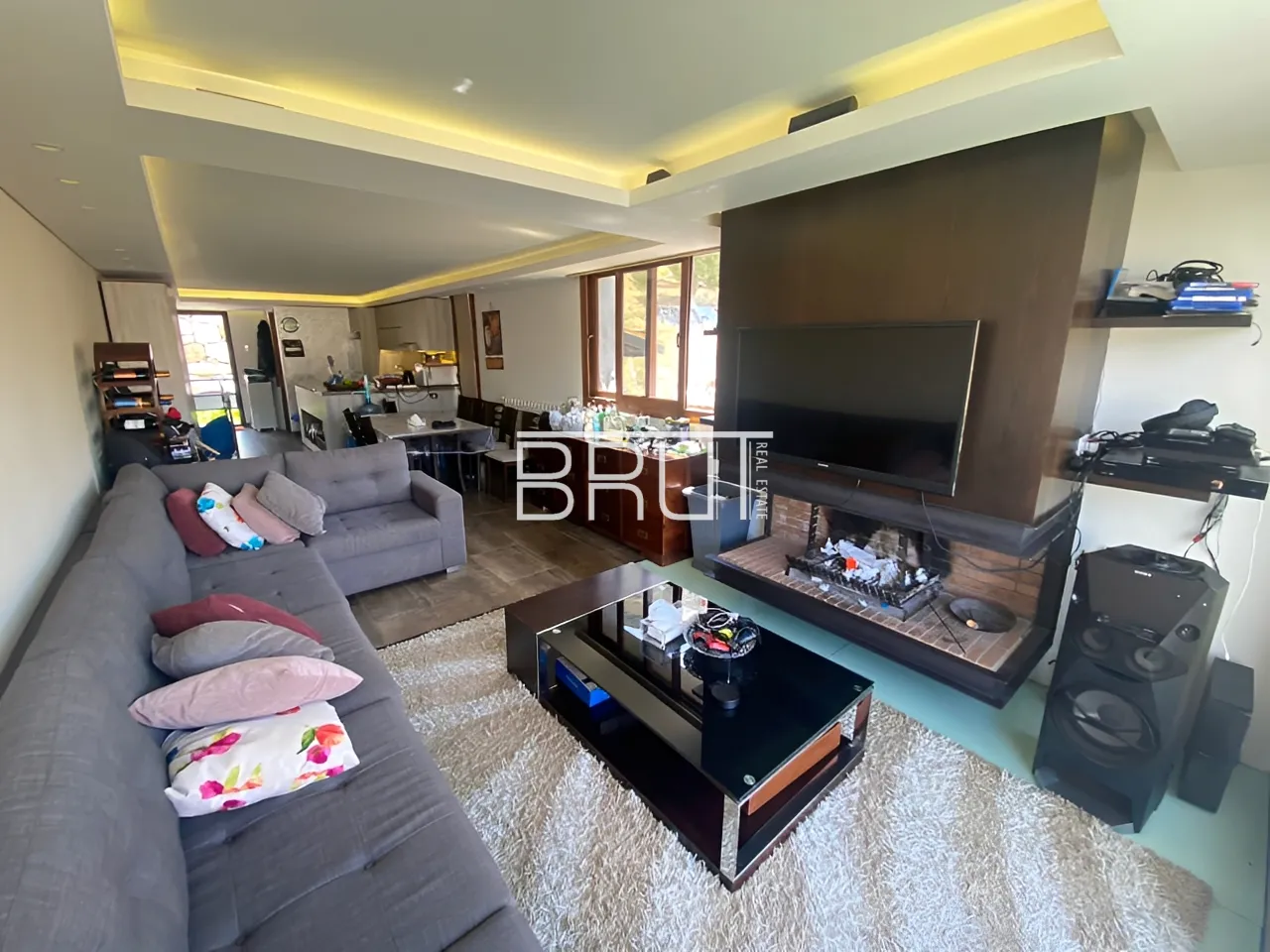 Triplex for Sale in Aayoun El Siman - 3 bed