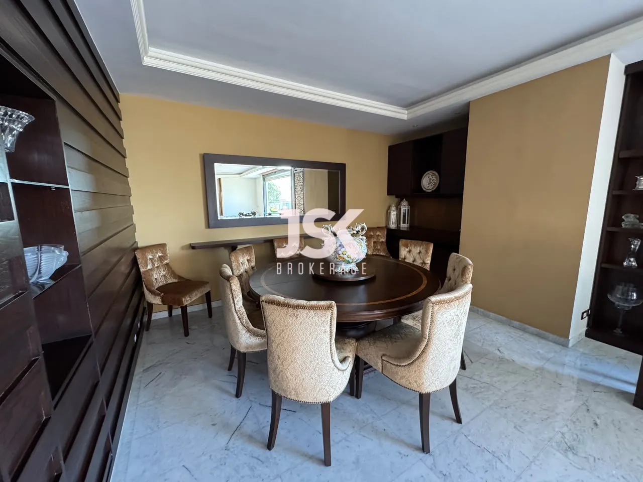Apartment for Sale in Ras