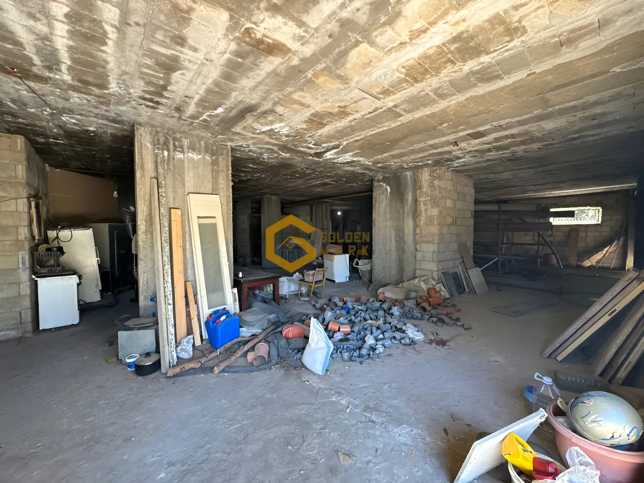 Commercial Property for Sale in Baabdat