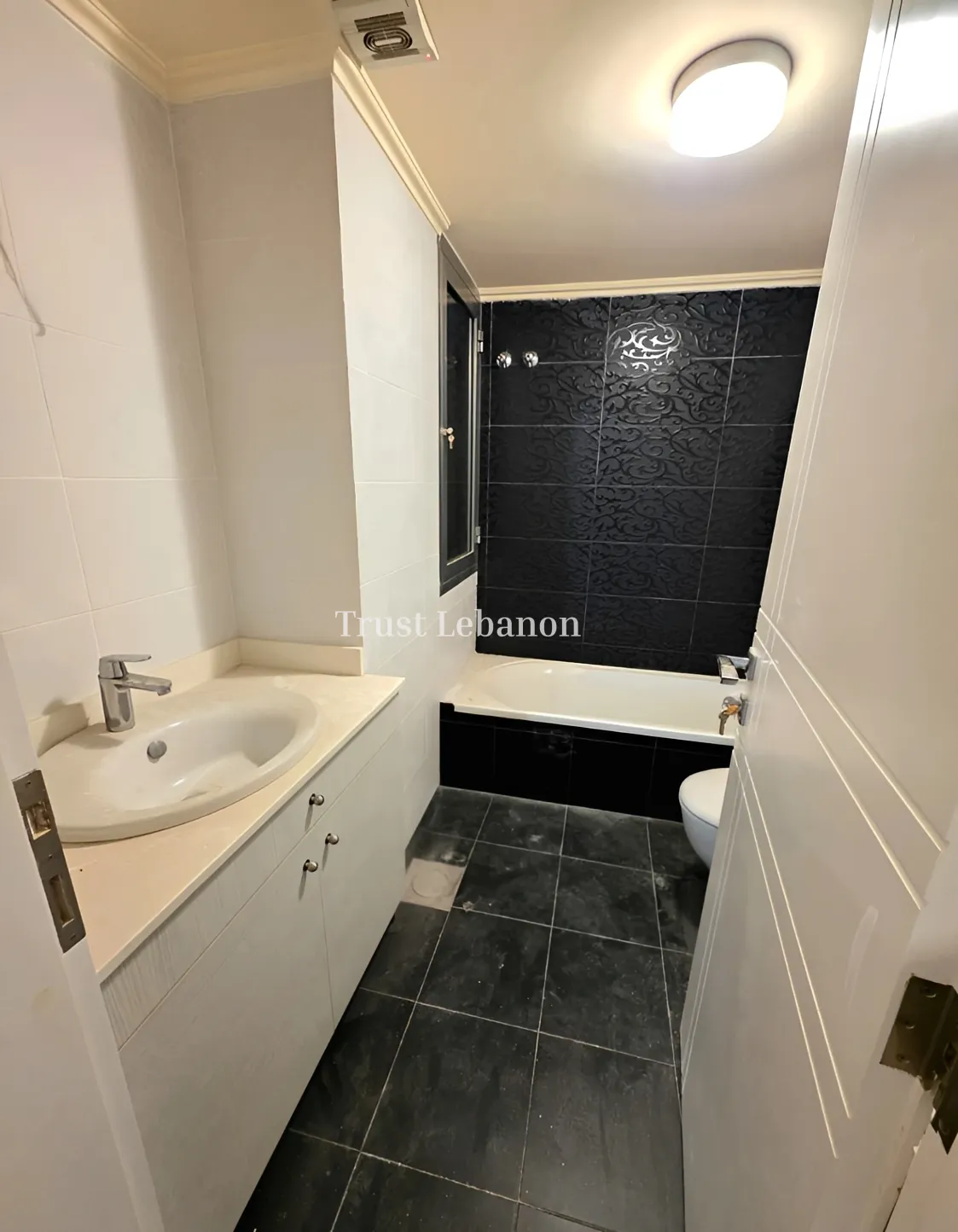 Apartment for sale in Mtayleb, Lebanon