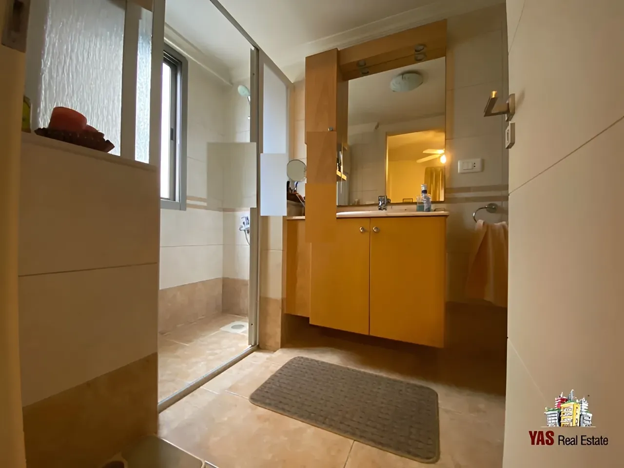 Apartment for Sale in Ballouneh
