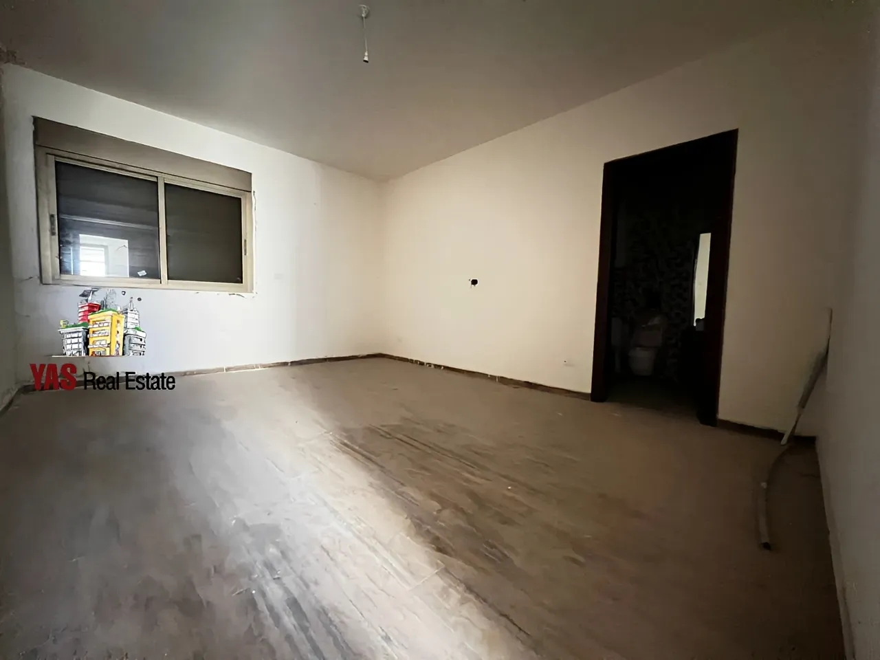 Apartment for Sale in Ballouneh - 4 bed, 6 bath