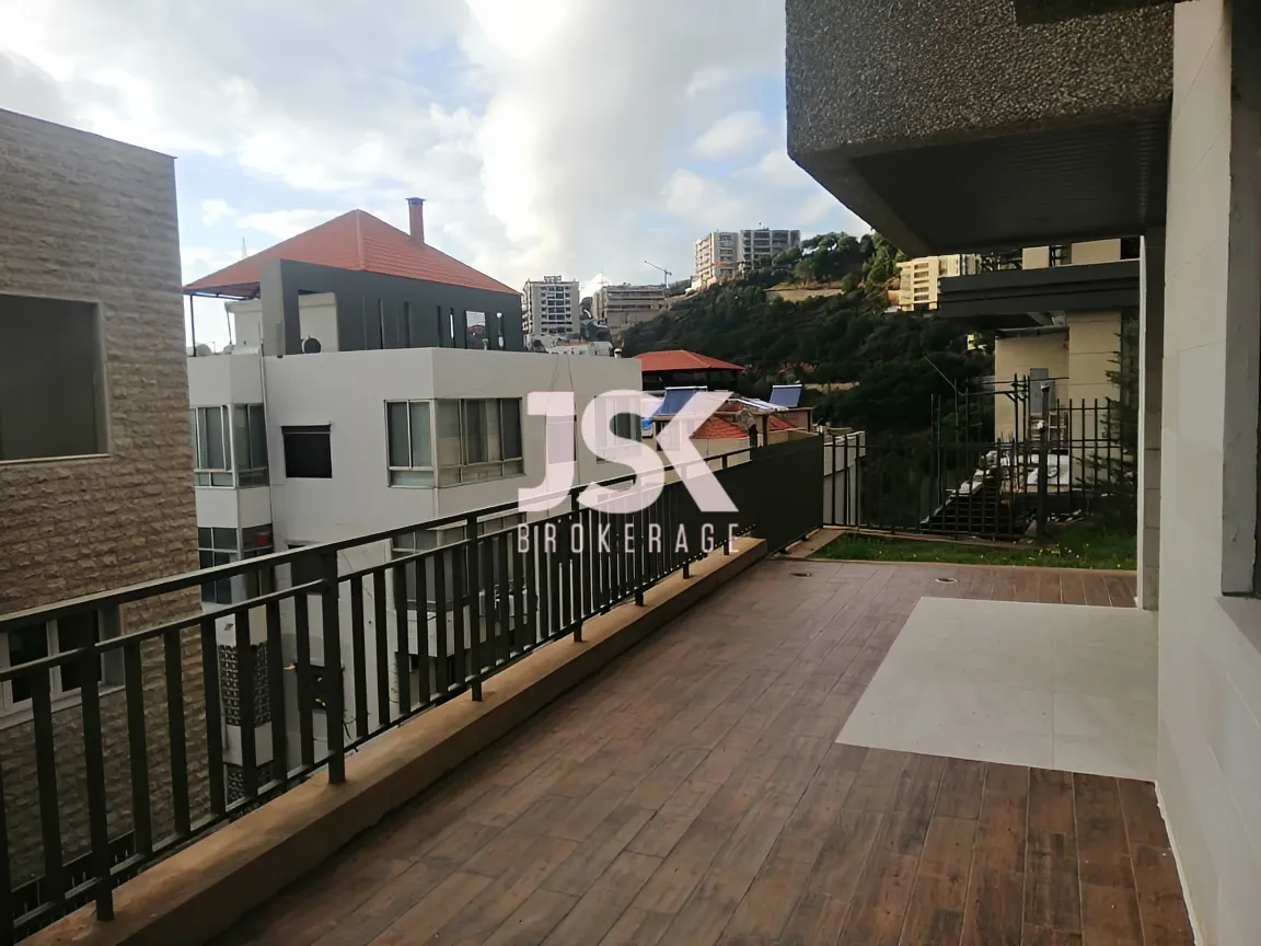 Apartment for Sale in Montiverdi, Lebanon