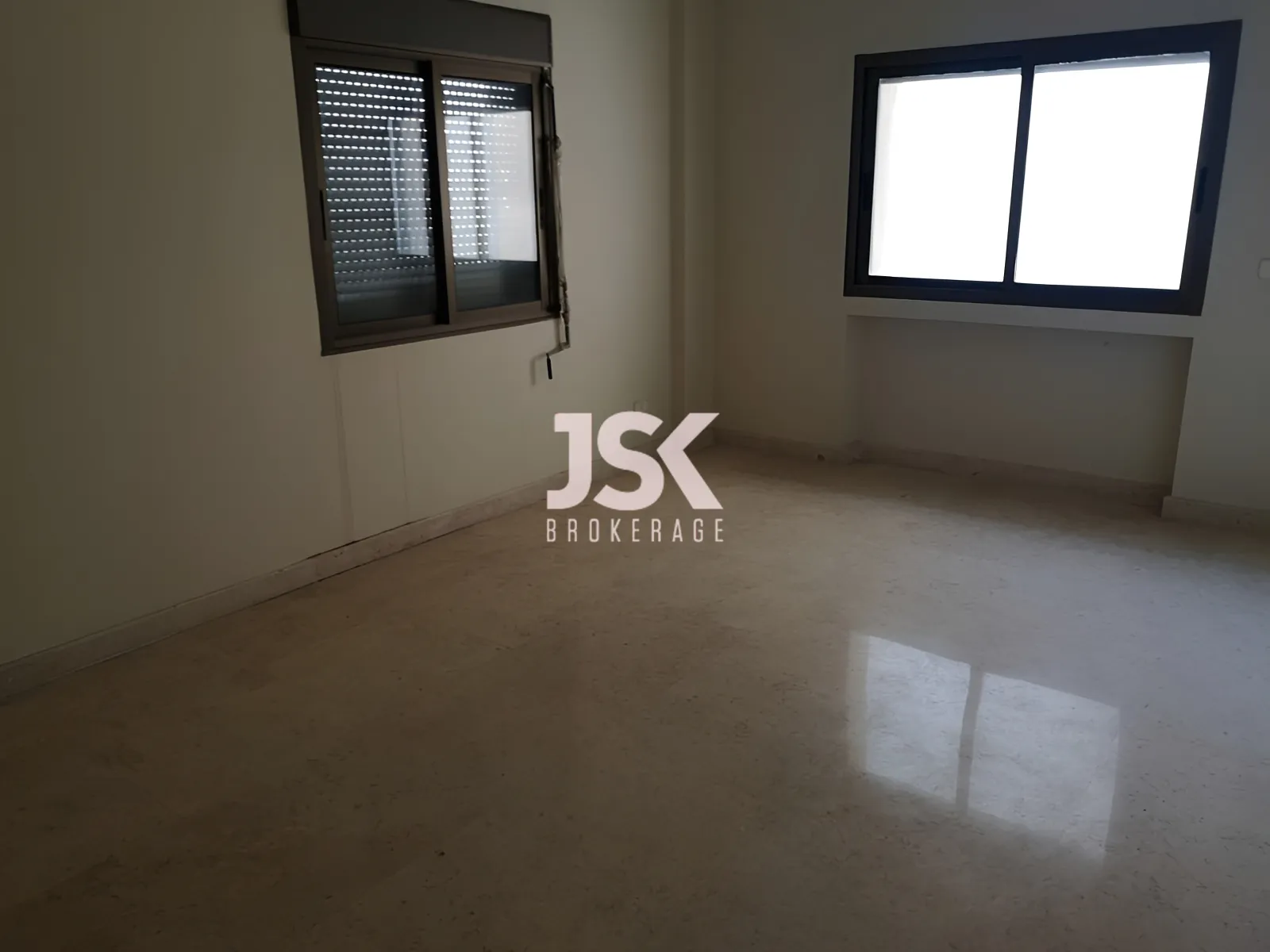 Apartment for Sale in Dekwaneh - 3 bed, 4 bath