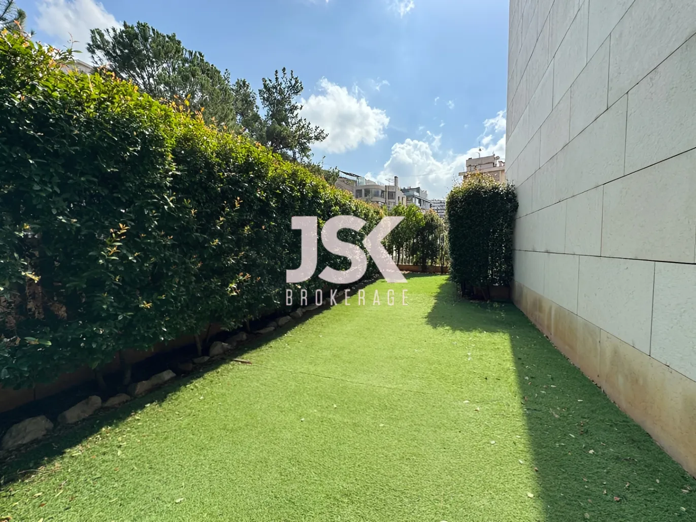 Apartment for rent in Montiverdi, Lebanon - 3 bed, 5 bath