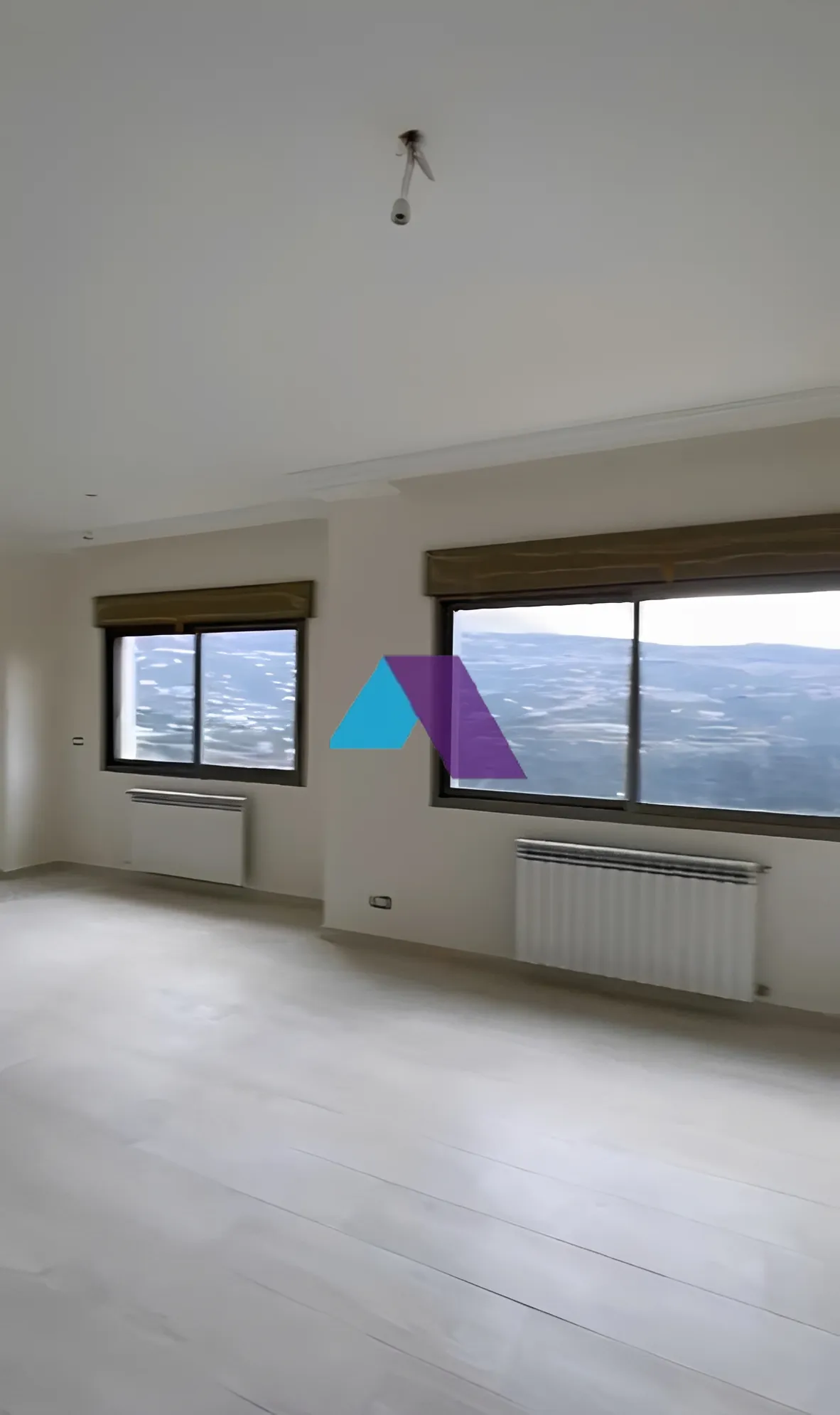Villa for Sale in Ajaltoun