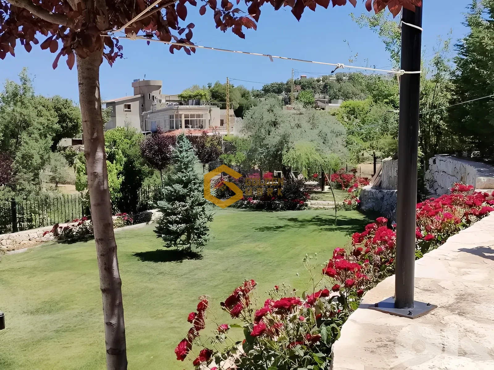 Triplex for Sale in Mechmech - 3 bed, 3 bath