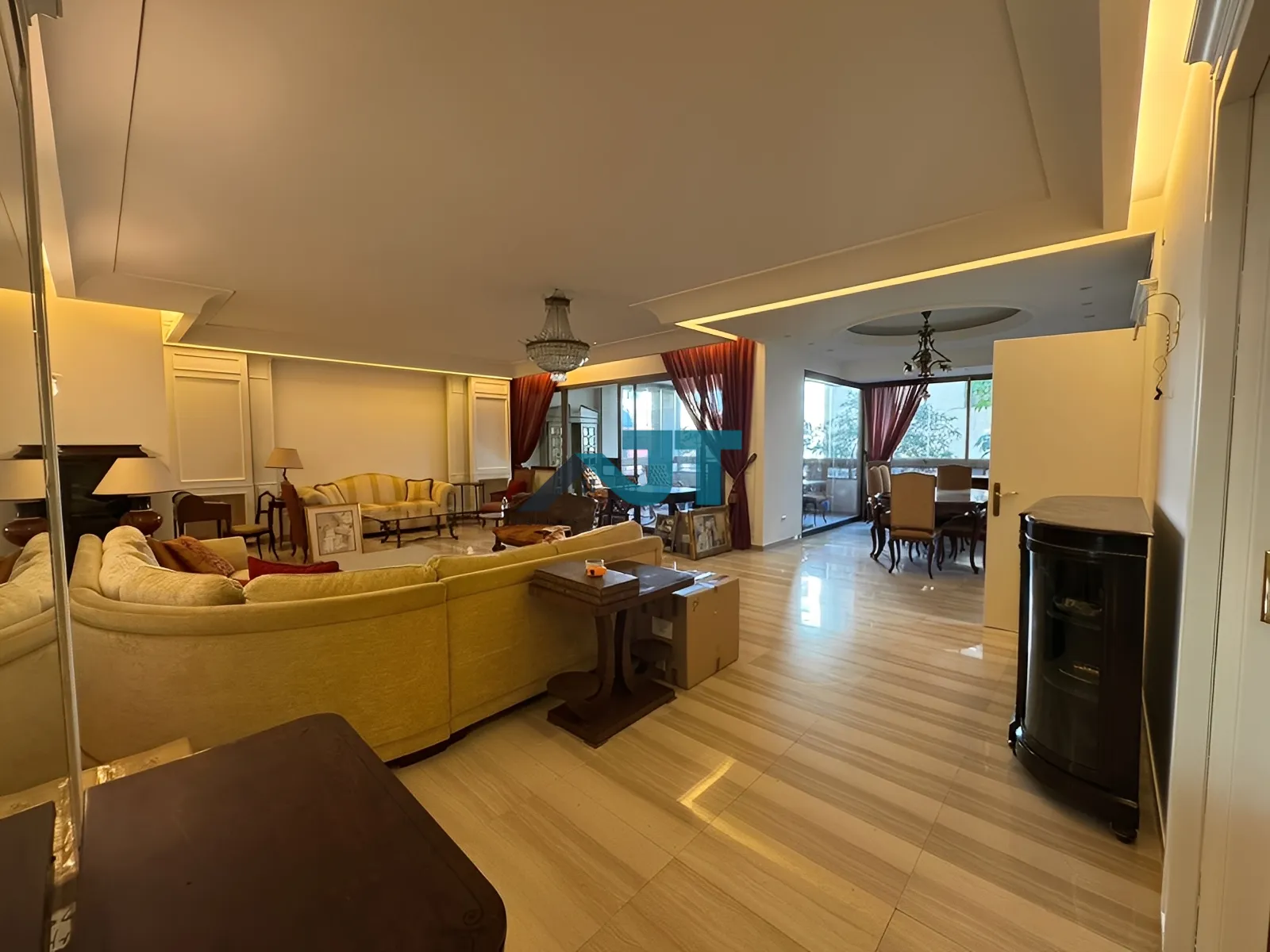 Apartment for Rent in Caree d'or, achrafieh - 3 bed, 3.0 bath