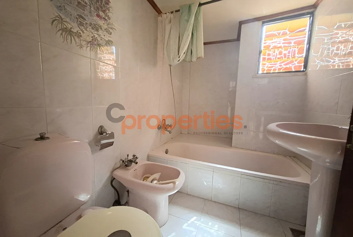 Apartment for Sale in Halat