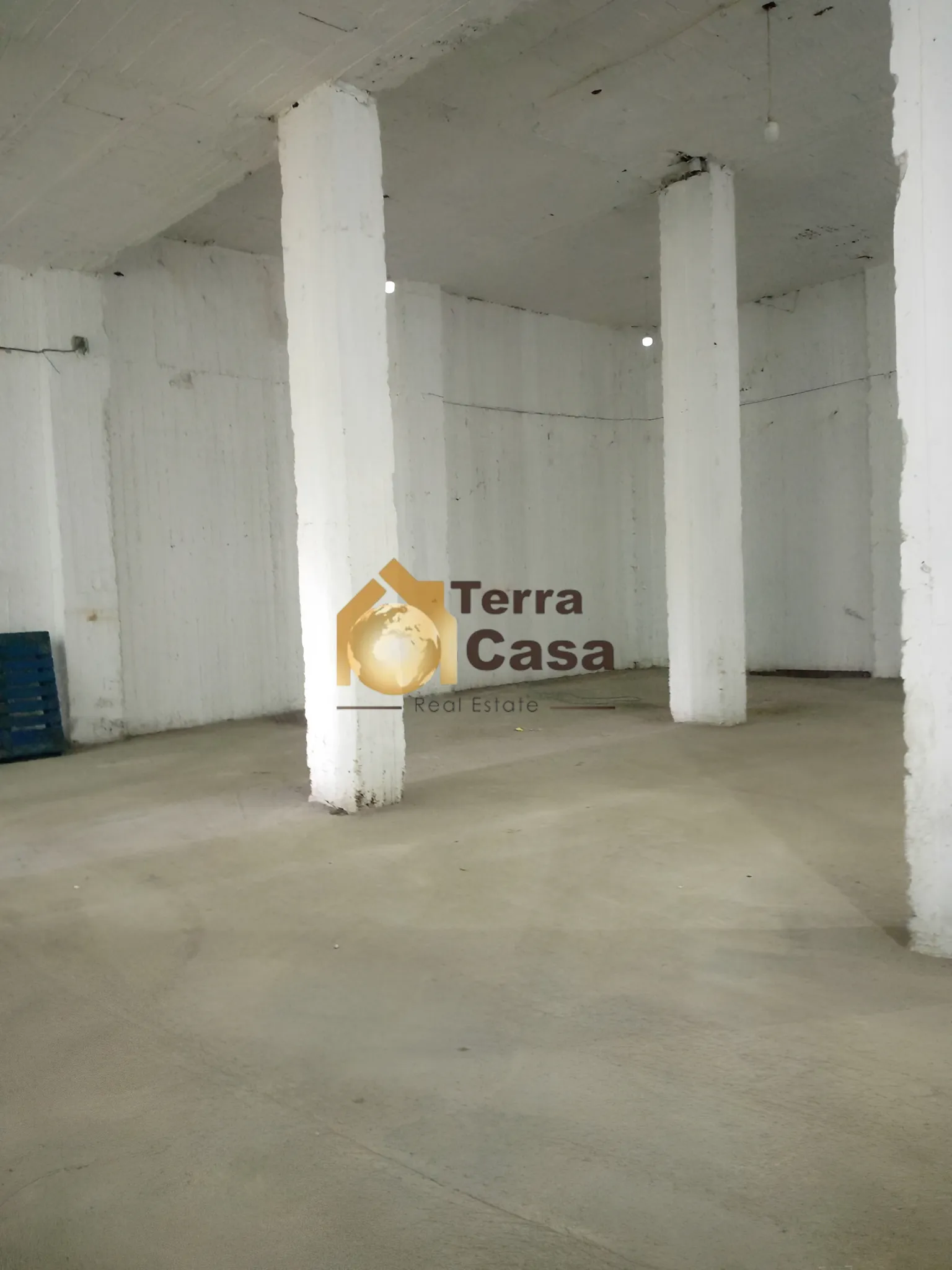 Warehouse for Rent in Haouch el Omara