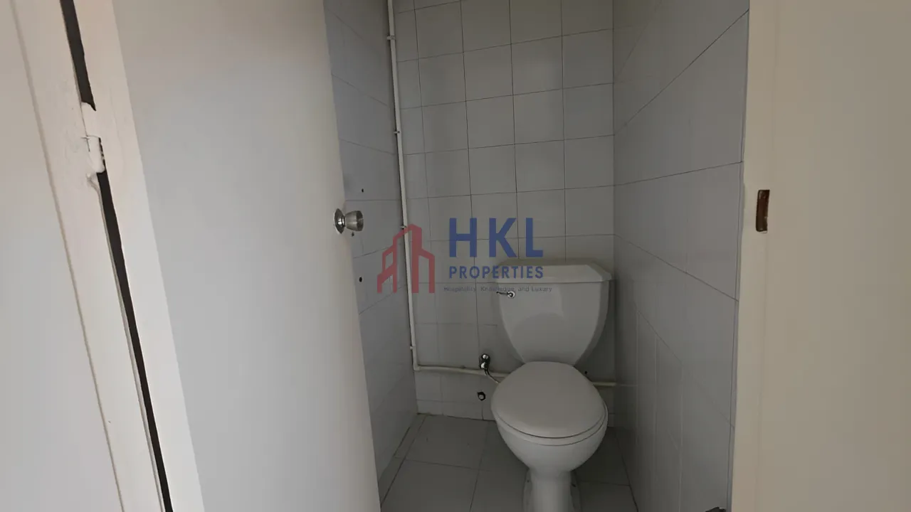 Office for sale in Sin El Fil