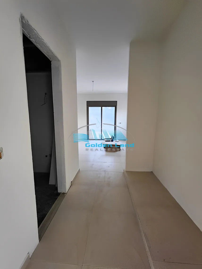 Apartment for Sale in Oyoun, Lebanon - 3 bed, 4 bath